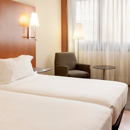 Ac Hotel Genova By Marriott Εξωτερικό φωτογραφία