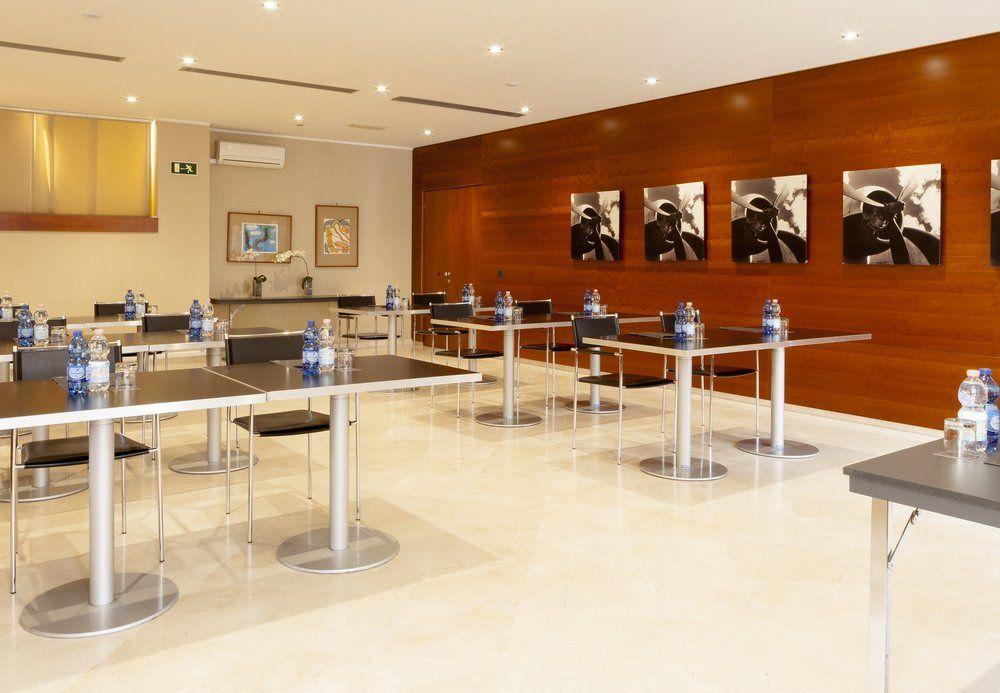 Ac Hotel Genova By Marriott Εξωτερικό φωτογραφία