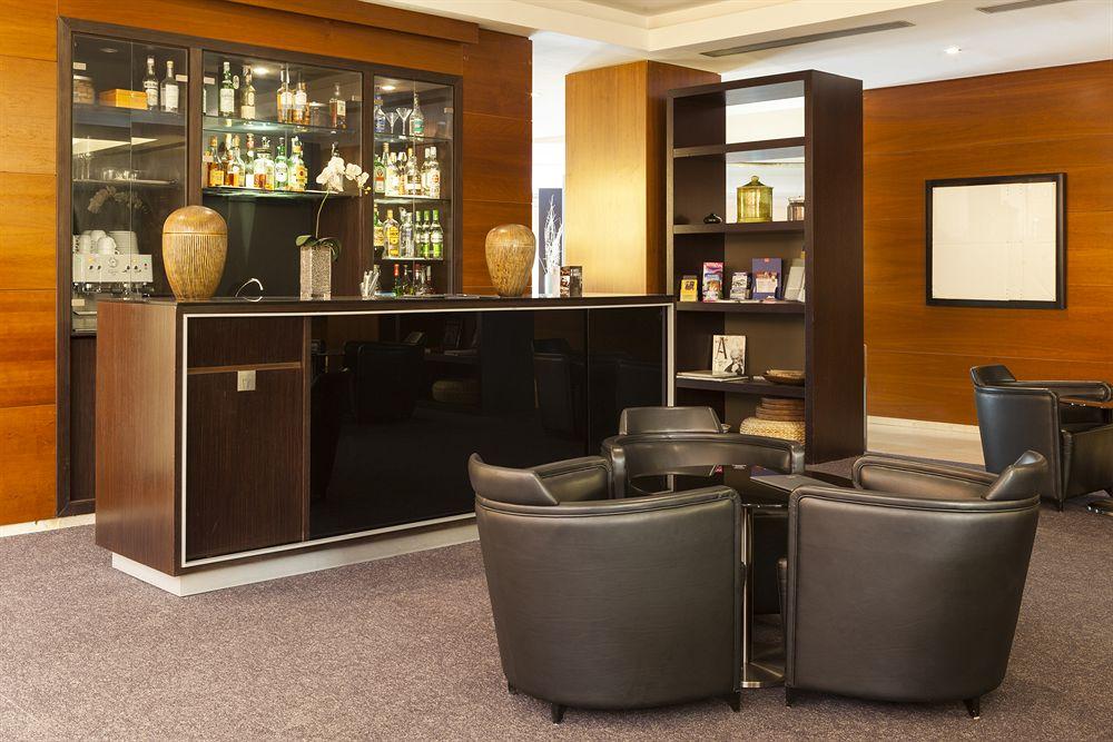 Ac Hotel Genova By Marriott Εξωτερικό φωτογραφία