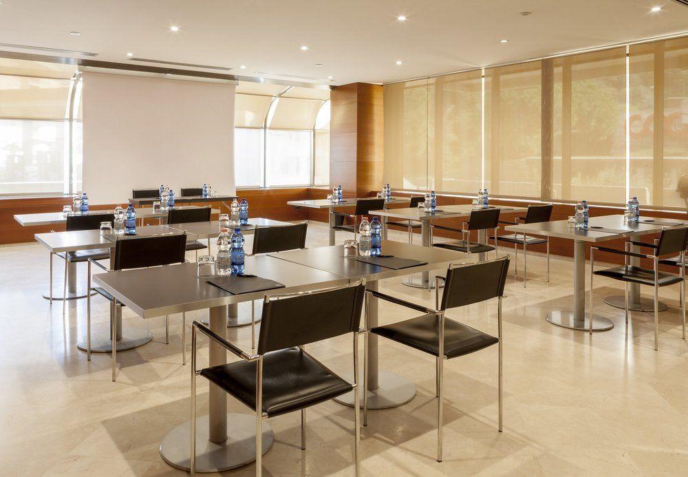 Ac Hotel Genova By Marriott Εξωτερικό φωτογραφία